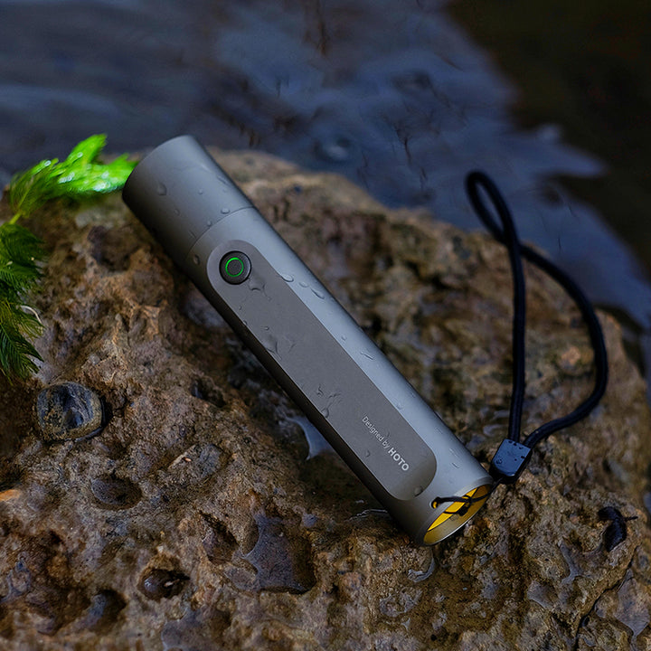 Aluminum Alloy Bright Multi-Function Outdoor Flashlight